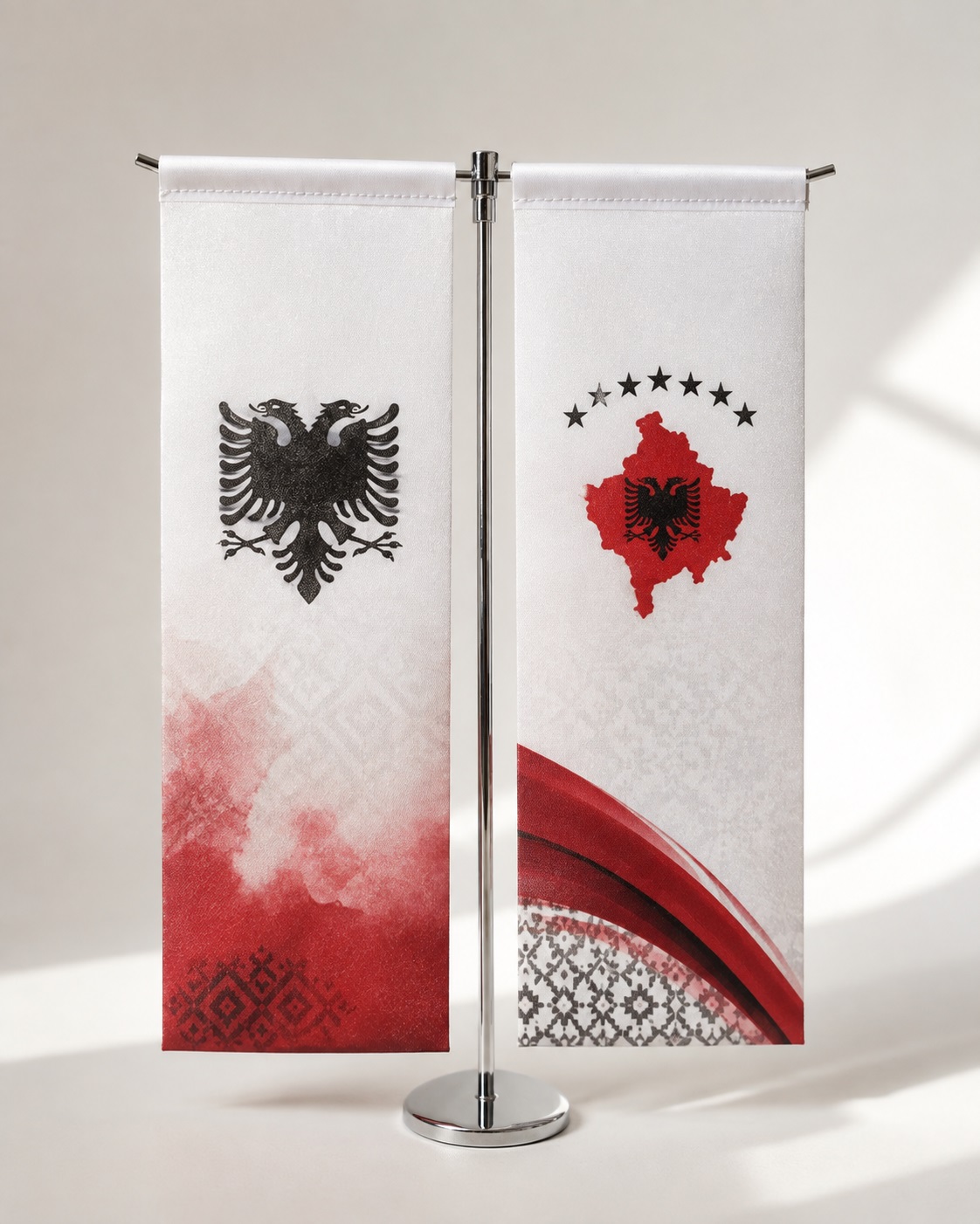 Set me 2 Flamuj Tavoline të Personalizuar, 30 × 10 cm, me Bazament Metalik – foto 5