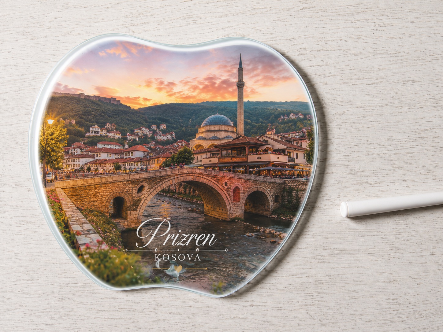 Kornizë Xhami e Personalizuar në Formë Zemre, 16.5x18.5 cm