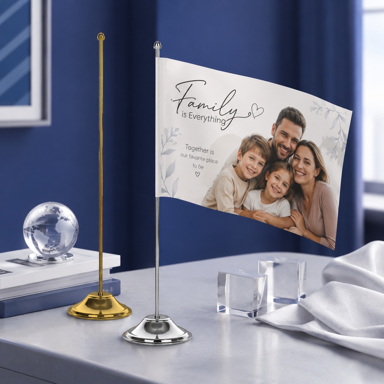Flamur Tavoline i Personalizuar për Zyrë, me Printim Logoje dhe Bazament Metalik