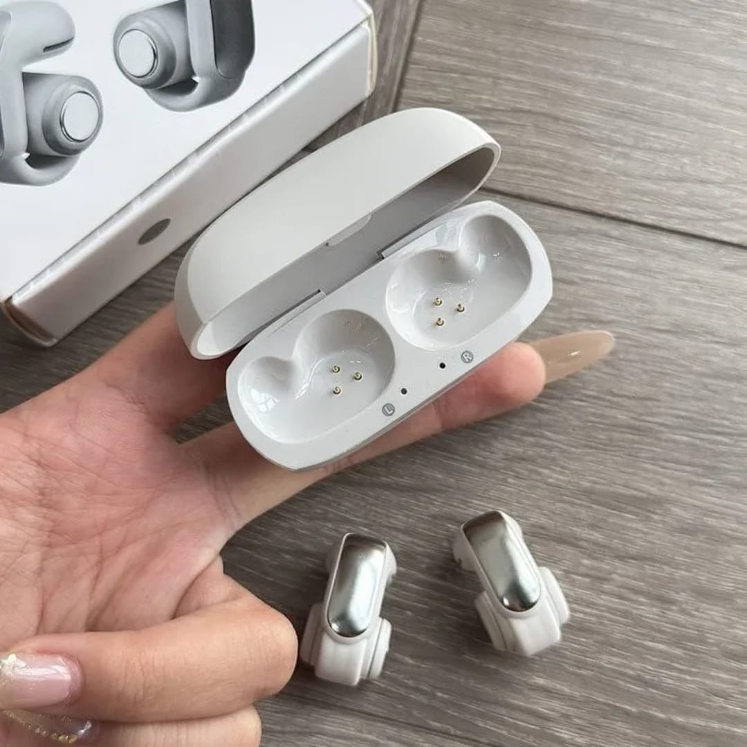 Kufje Wireless me Kapëse Veshësh (Ear Clip) dhe Zë Hapësinor 360°, me tingull të qartë dhe përdorim komod, për muzikë, thirrje dhe argëtim, e bardhë me thekse argjendi